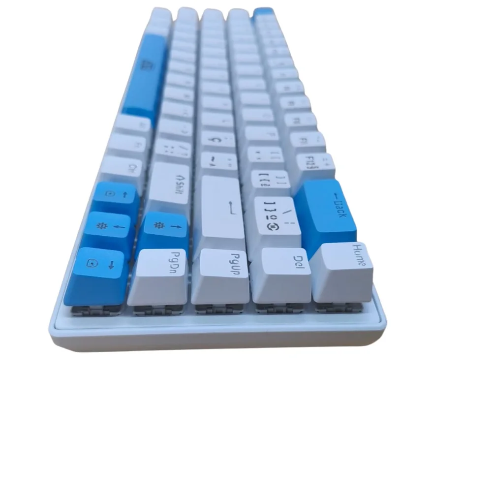 Imagem 2 de 5 do produto Teclado Mecânico Gamer RGB 60% Layout Abnt2 Compacto Com 68 Teclas Para PC E Notebook Melhore Sua Performance Nos Jogos