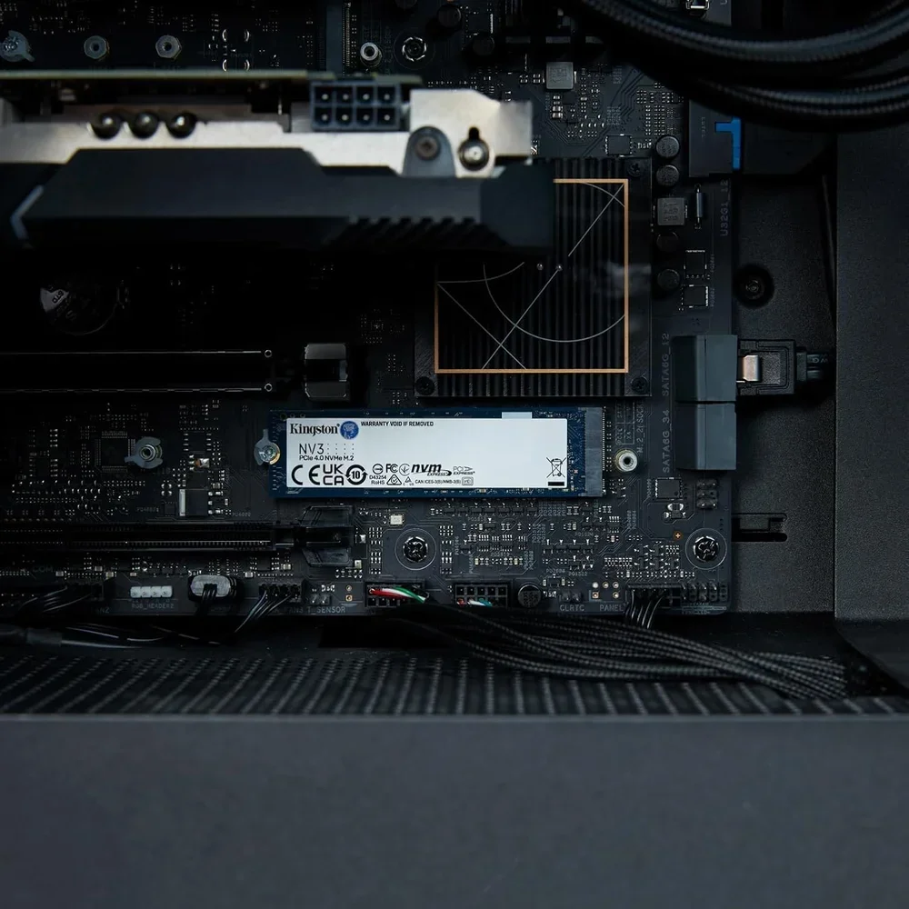 Imagem 4 de 5 do produto SSD Kingston Nv3 500gb M.2 2280 Nvme Gen4, Rápido E Compacto Para Upgrade De PC Ou Notebook – Snv3s/500g