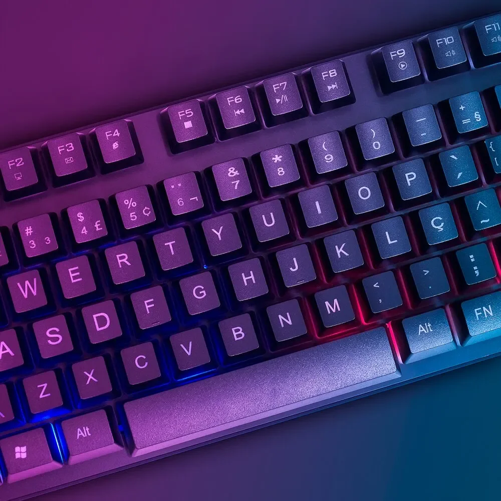 Imagem 2 de 4 do produto Teclado Gamer Letron X-black Kb1822 R8 Usb LED RGB