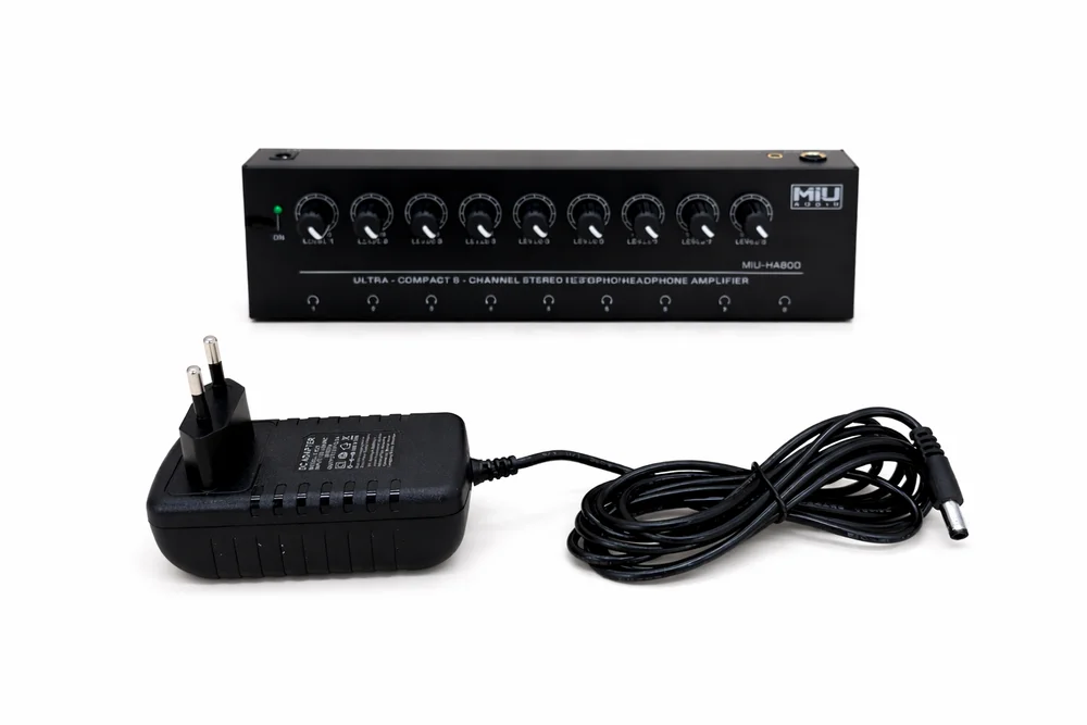 Imagem 5 de 5 do produto Amplificador De Fone 4 E 8 Canais Profissional Hi-fi P10 Volume Individual Estúdio Podcast Igrejas