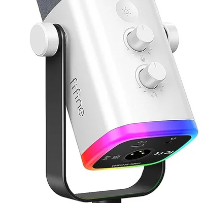 Microfone Dinâmico Fifine Ampligame Am8 RGB Branco