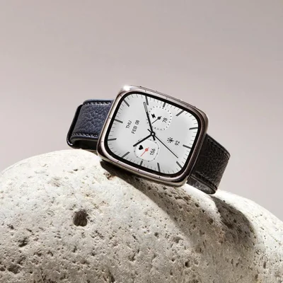 Smartwatch Amazfit Active 2 Premium, Tela Quadrada AmoLED, Bluetooth, Gps, Nfc, Até 10 Dias De Bateria - Prata — foto 2