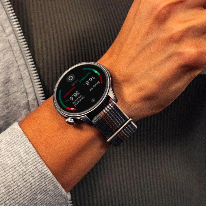 Imagem 3 de 3 do produto Smartwatch Amazfit Balance, AmoLED 1.5”, Gps, Bluetooth, Nfc, Alexa, Bateria Até 14 Dias - Prata