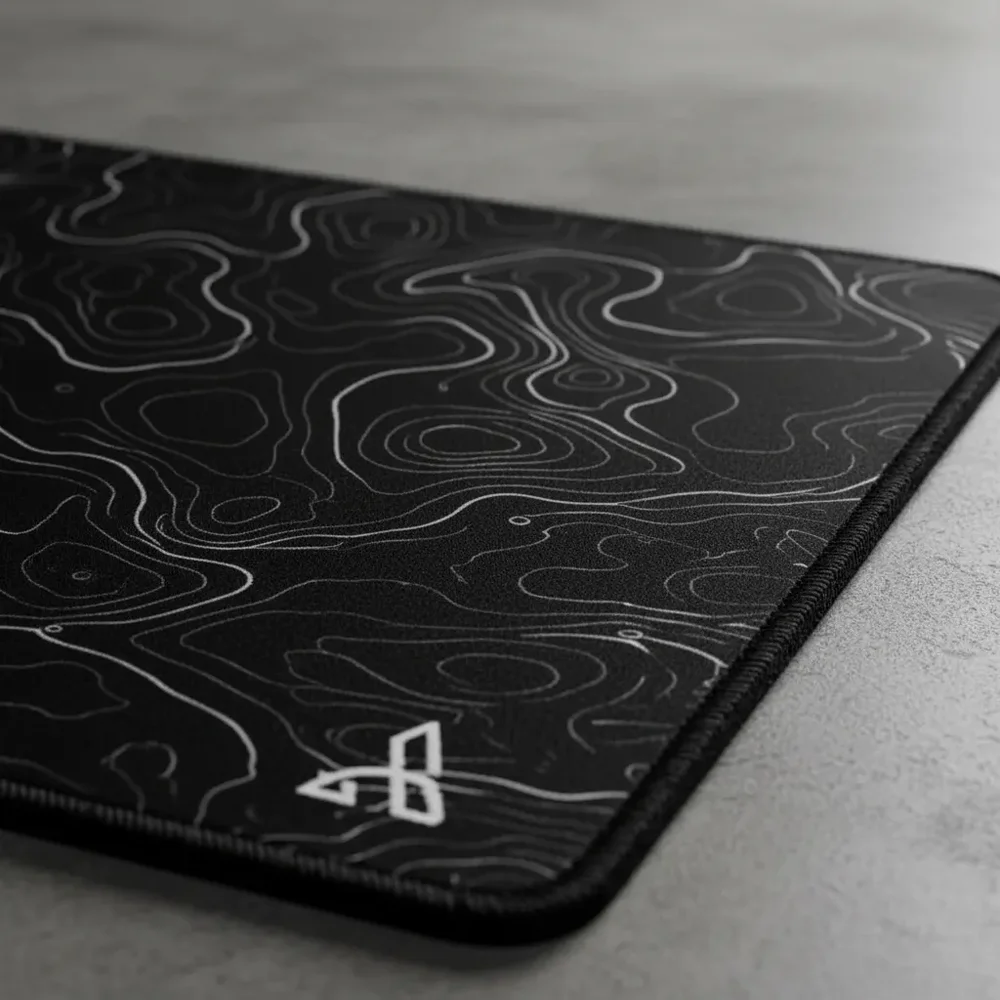 Imagem 3 de 4 do produto Mouse Pad Gamer Extended Cm02 900x400 Preto Abstrato - Atwe Eletrônicos