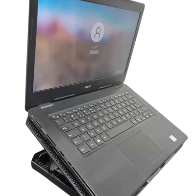 Usado -  Notebook Dell Vostro 3481 | i3 7ª Geração | 8GB | SSD 256gb | Tela 14