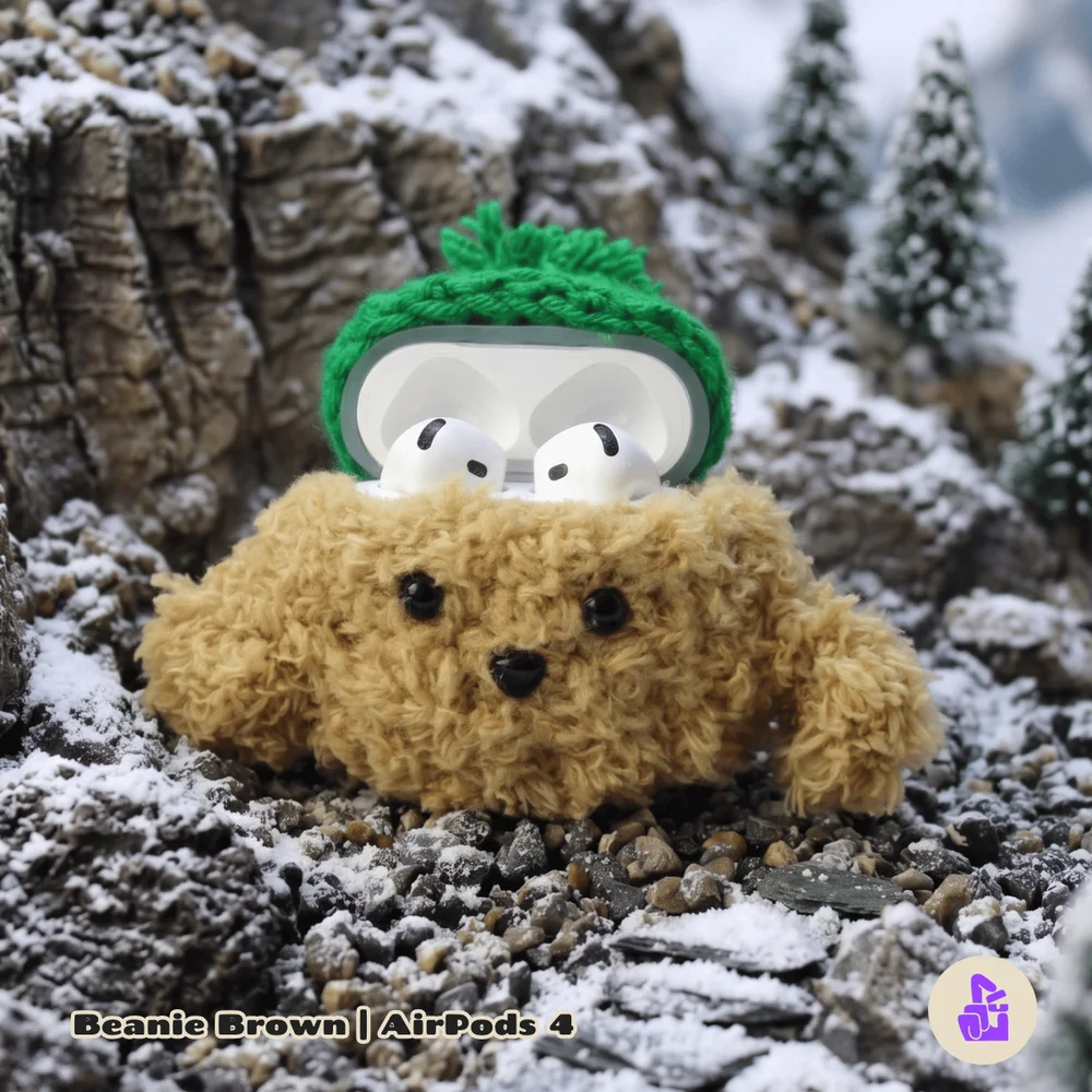 Imagem 3 de 5 do produto Capa De Pelúcia Nerdcase Compatível Com Airpods 4, Cachorro Beanie Brown