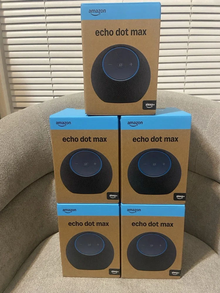 Imagem 4 de 5 do produto Amazon Echo Dot Max ( Geração Mais Recente 2025), Cor Grafite - Smart Speaker Com Alexa, Som Envolvente E Hub De Casa Inteligente Integrado,