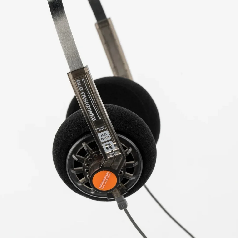 Imagem 2 de 5 do produto Fone De Ouvido Moondrop Old Fashioned On-ear Open Back Driver 40mm Cabo Removível 2 Pin Hi-fi Estilo Retrô Walkman
