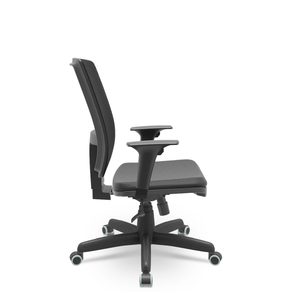 Imagem 2 de 4 do produto Cadeira Presidente Brizza Nr 17 Mecanismo Relax Com Encosto Em Tela Assento Couríssimo Plaxmetal Preta