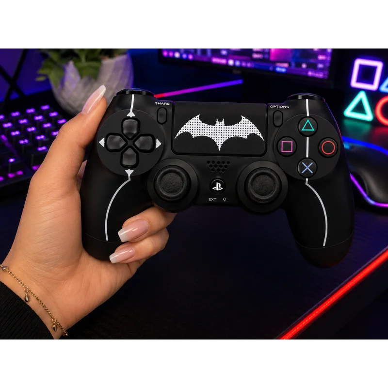 Imagem 2 de 4 do produto Controle Sem Fio Compatível Com Play4 Ps4 Playstation 4 / Slim / Pro / PC E Smart Tvs Samsung Personalizado Cor:preto Ba