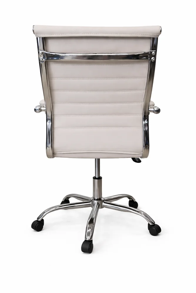 Imagem 3 de 5 do produto Cadeira Diretor Esteirinha Florença Relax Couro Pu Nude