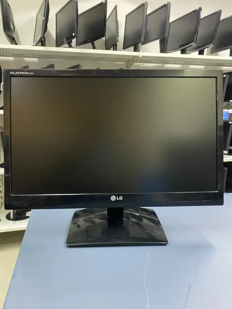 Monitor Lg Flatron E2241v-pn 21,5" LED Full Hd HDMI Vga DVI (seminovo) Monitor Lg Flatron E2241v-pn 21,5" LED Full Hd HDMI Vga DVI (seminovo)