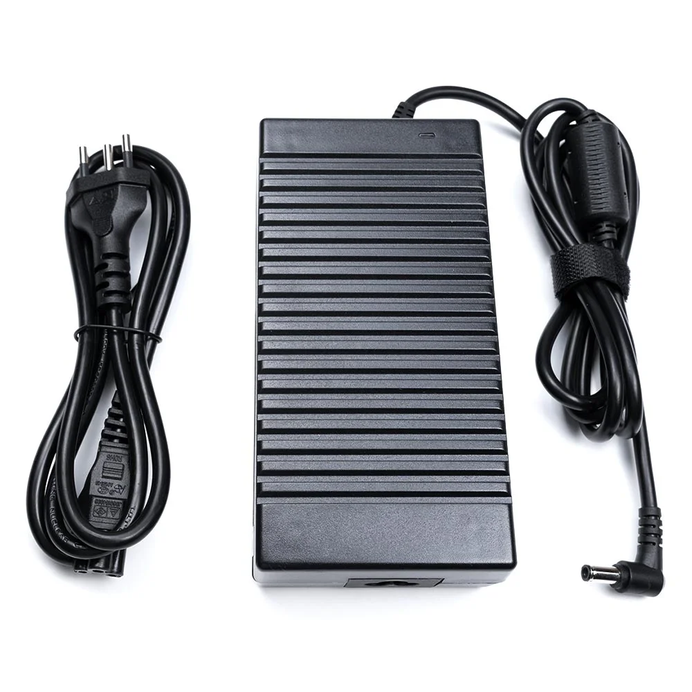 Fonte Carregador Para Notebook Asus Rog Zephyrus G14 Ga401qc 19.5v 9.23a 180w 6.0mm X 3.7mm Fonte Carregador Para Notebook Asus Rog Zephyrus G14 Ga401qc 19.5v 9.23a 180w 6.0mm X 3.7mm