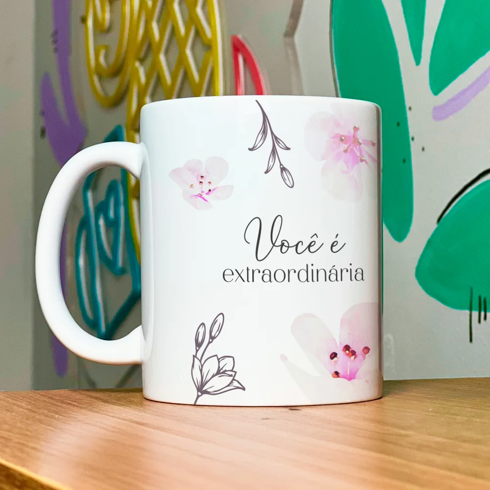 Imagem 2 de 5 do produto Caneca Floral Mulheres - Você É Extraordinária