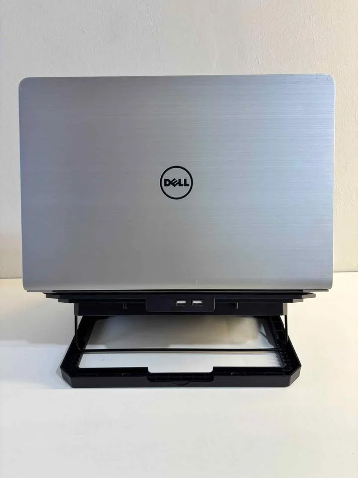 Usado - Notebook Dell 5547 | Intel Core i7 4ª Geração | 8GB | SSD 256gb | R7 M260 2gb | Tela 15,6" Full Hd Touch Usado - Notebook Dell 5547 | Intel Core i7 4ª Geração | 8GB | SSD 256gb | R7 M260 2gb | Tela 15,6" Full Hd Touch