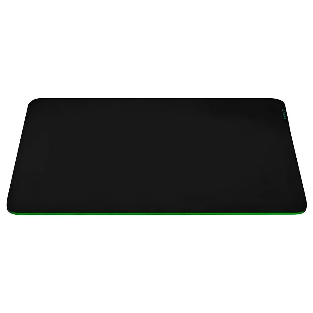 Imagem 2 de 3 do produto Mousepad Gamer Razer Gigantus V2 Rz02-03330200-r3u1 Soft Medium 360x275x3mm Tecido Antiderrapante Preto