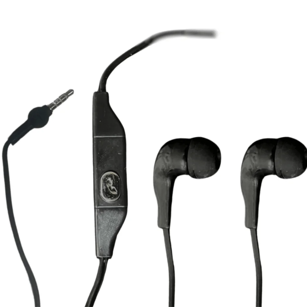 Imagem 2 de 4 do produto Fone De Ouvido Intra-auricular F-060 Com Borrachinha Cor Preto Altomex