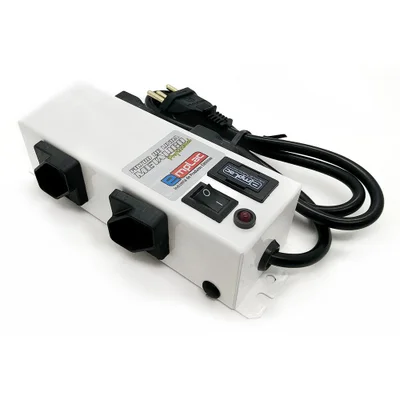 Filtro de Linha Profissional Emplac, 4 Tomadas, 10A, Bivolt, Cabo de 1 Metro, Certificado Gabinete Metálico, Protetor Eletrônico, Branco - F50094