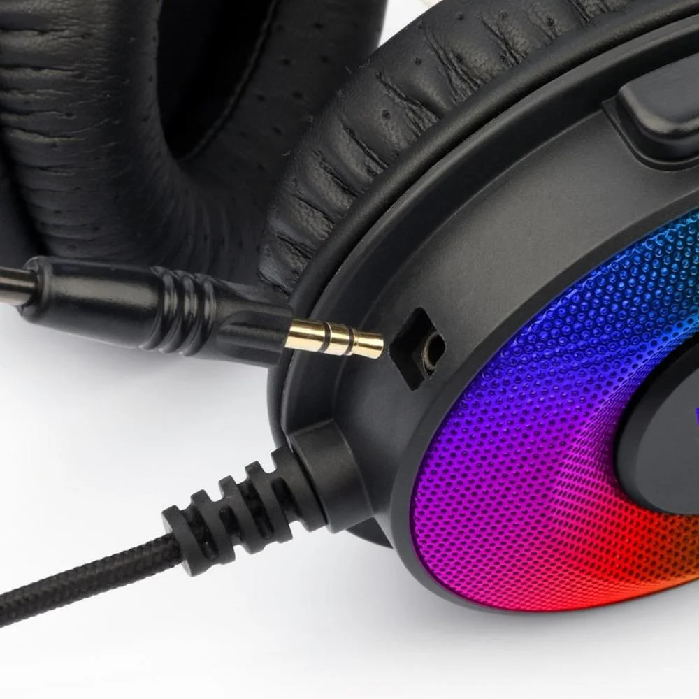 Headset Gamer Redragon H350RGB Pandora RGB, USB, Com Microfone Removível, Drivers 50mm, Preto Headset Gamer Redragon H350RGB Pandora RGB, USB, Com Microfone Removível, Drivers 50mm, Preto