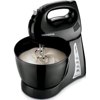 Com a batedeira Due Cake Inox da Mondial, você ganha mais rapidez, alta potência e performance para fazer suas receitas favoritas. Seus 400W de potênc