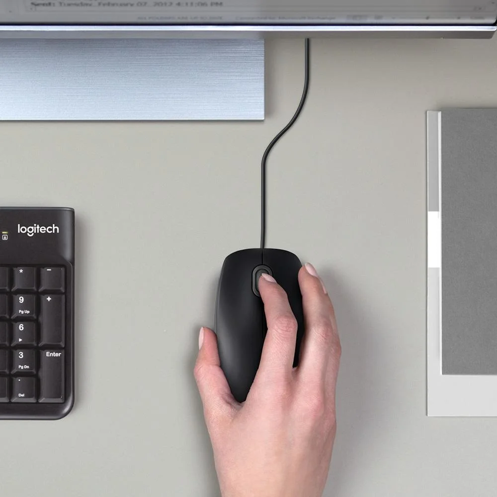Imagem 4 de 5 do produto Mouse Com Fio Logitech M90, 1000 DPI, Design Ambidestro, Plug And Play, USB, Preto - 910-004053