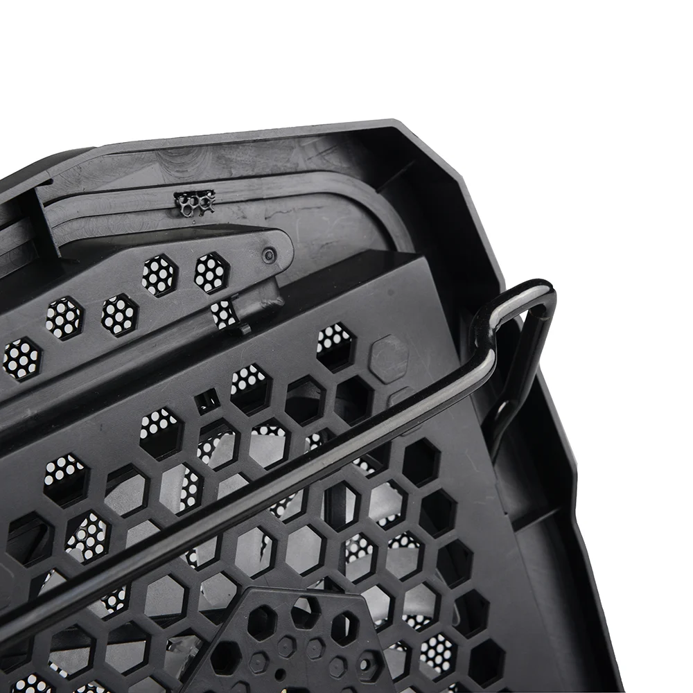 Imagem 4 de 5 do produto Suporte Gamer para Notebook até 17.3, C3tech, 4 Micro Ventiladores com Led Azul, Preto,  NBC-100BK