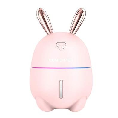 O mini umidificador de ar possui um design elegante e atrativo para todas as idades de coelho na cor rosa, acompanhando um par de orelhas. Modelo de u