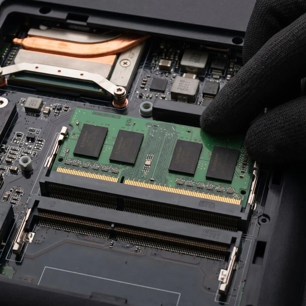 Imagem 2 de 4 do produto Memória  RAM Para Notebook Kingston, 8GB, 1600MHz, DDR3L - KVR16LS11/8