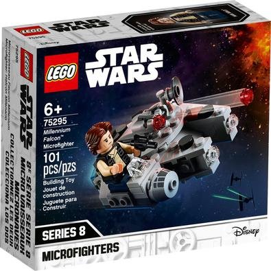 Dê a uma criança um presente inesperado com LEGO® Star Wars™ Microfighter Millennium Falcon (75295). Baseado no design de veículo icônico da trilogia