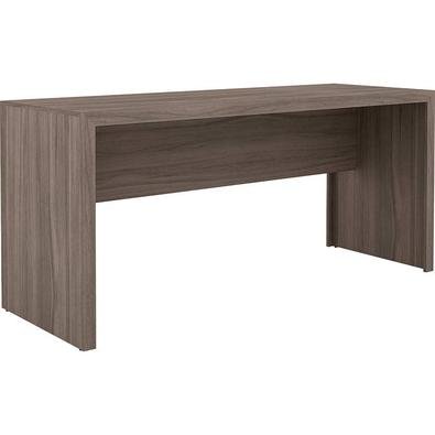 Mesa Escritório reta Tecnomobili ME4109, material em MDP, acabamento em BP. A Tecno Mobili tem o compromisso permanente com a qualidade de seus produt
