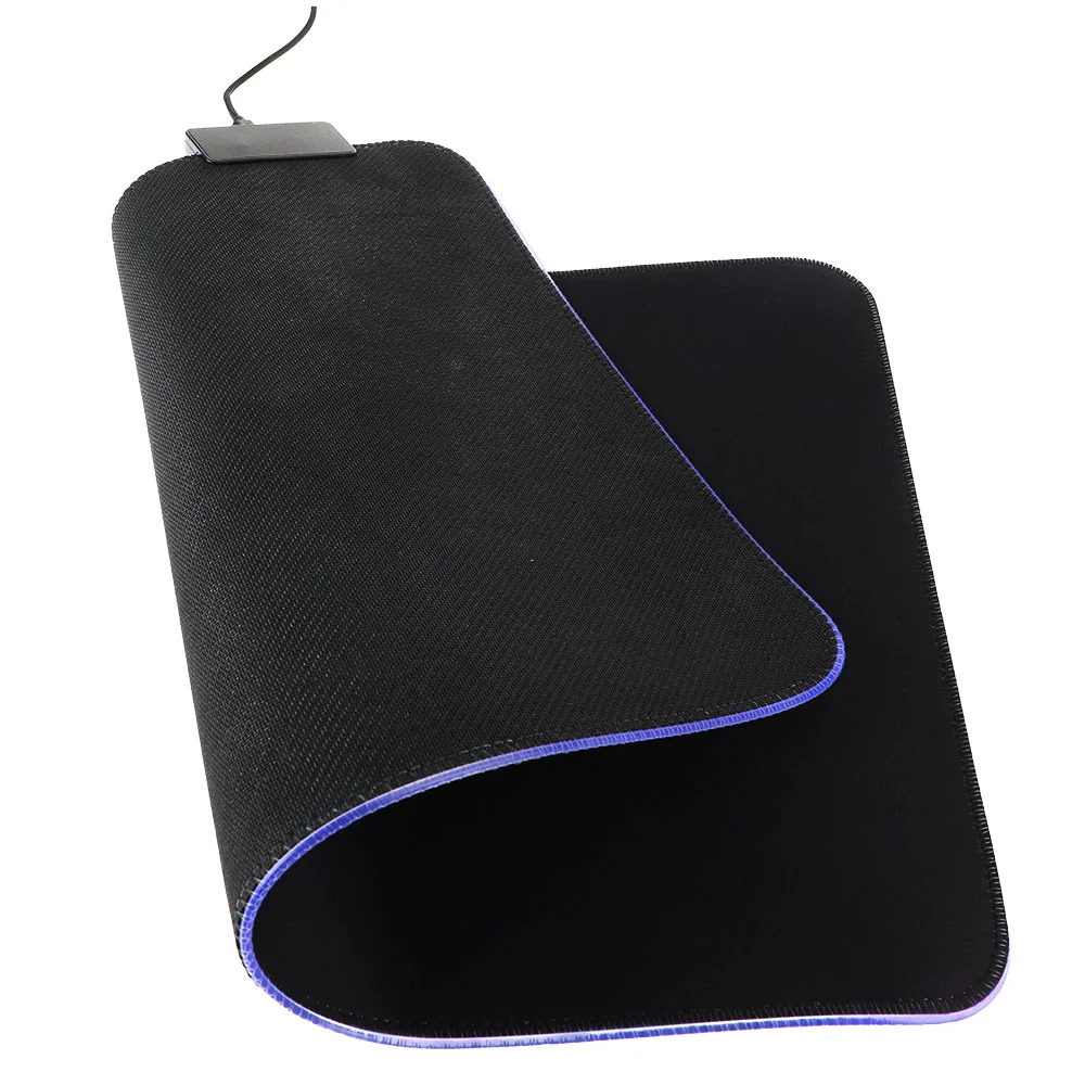 Imagem 2 de 4 do produto Mousepad Gamer DN41 300x450x4Mm, Preto, RGB Mode - Draxen