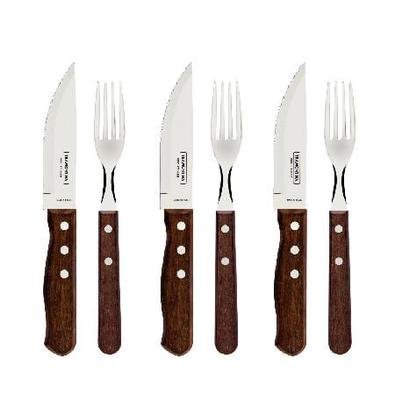 Aproveite ao máximo os momentos especiais com a família e amigos com o Jogo de Talheres Jumbo Tramontina Churrasco com Lâminas em Aço Inox e Cabos de