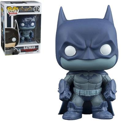 Bruce Wayne luta uma eterna guerra contra os criminosos de Gotham City.Ele é a vingança. Ele é a Noite. Ele é o Batman! Um dos personagens mais icônic