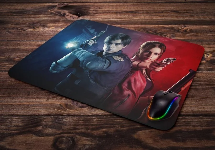Imagem 2 de 2 do produto Mouse Pad Gamer Resident Evil 2 Claire E Leon