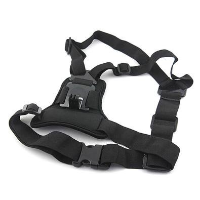 Este suporte peitoral para GoPro e câmeras similares tem um design acolchoado, fabricado com materiais respiráveis, que dão mais conforto no peito, al