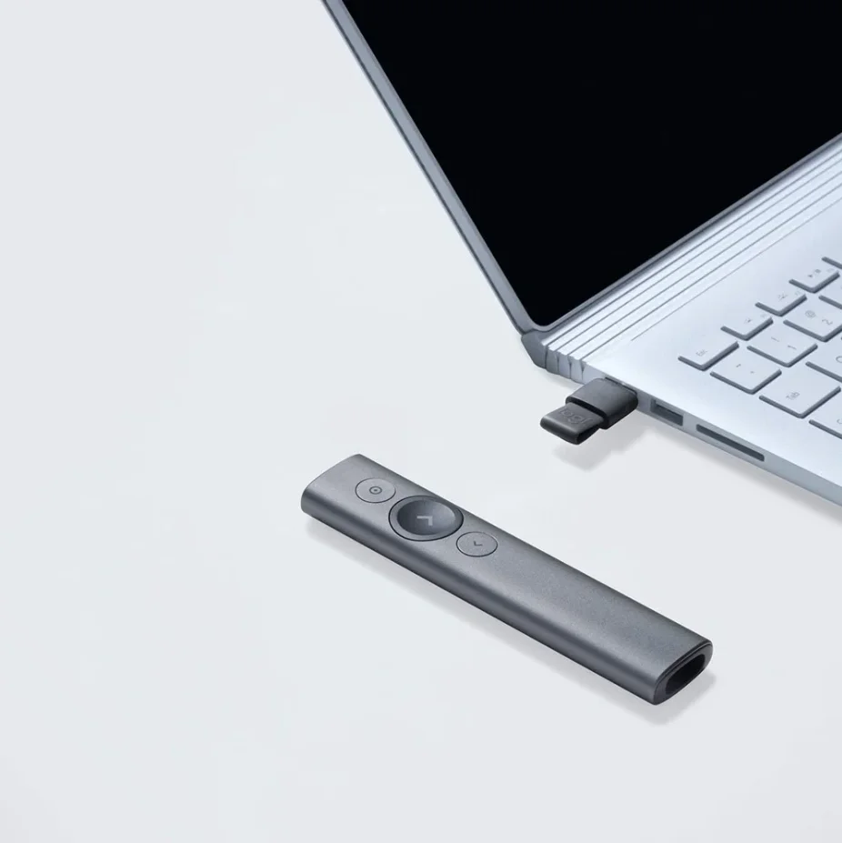 Imagem 5 de 5 do produto Apresentador Logitech Spotlight Sem Fio, Bluetooth e USB 2.4GHz, Grafite - 910-005216
