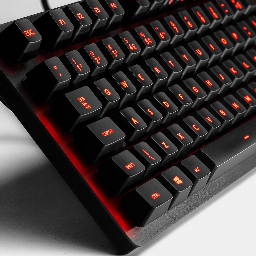 Teclado Mecânico Gamer Logitech G413 Carbon, Switch Blue, Abnt2 - 920-009162 Teclado Mecânico Gamer Logitech G413 Carbon, Switch Blue, Abnt2 - 920-009162