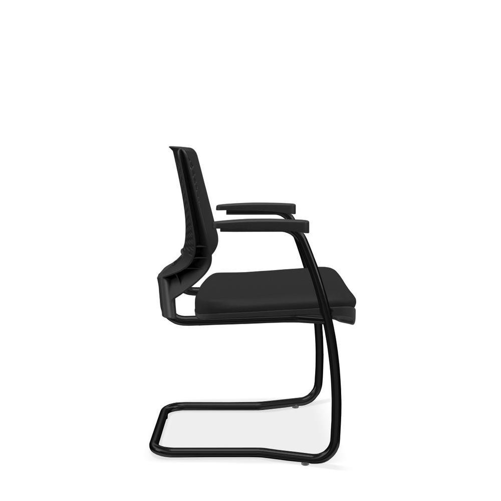 Imagem 3 de 5 do produto Cadeira Office Plaxmetal Fixa, Aproximação Beezi, Base Preta Em S, Com Braços, Couro