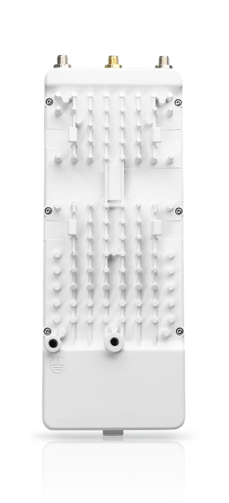 Imagem 2 de 5 do produto Rádio Ubiquiti Airfiber 5x Hd 5ghz 1gb+ 200+ Km Gps Af-5xhd Br - Ubiquiti.
