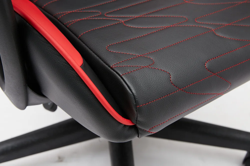 Cadeira Gamer Kids Racer Pro Stock Car Cor: Preto e Vermelho Cadeira Gamer Kids Racer Pro Stock Car Cor: Preto e Vermelho