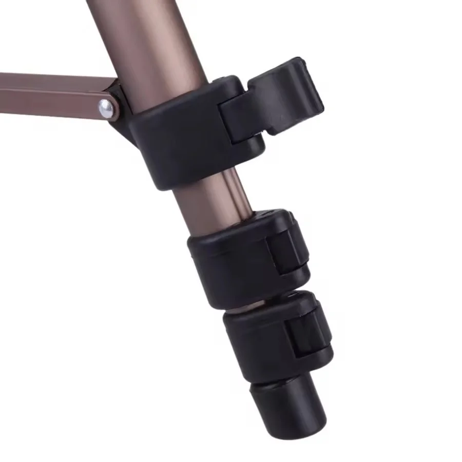 Imagem 4 de 5 do produto Tripé Weifeng WT-3130 - Altura Máxima 1,25m - Suporta 2kg