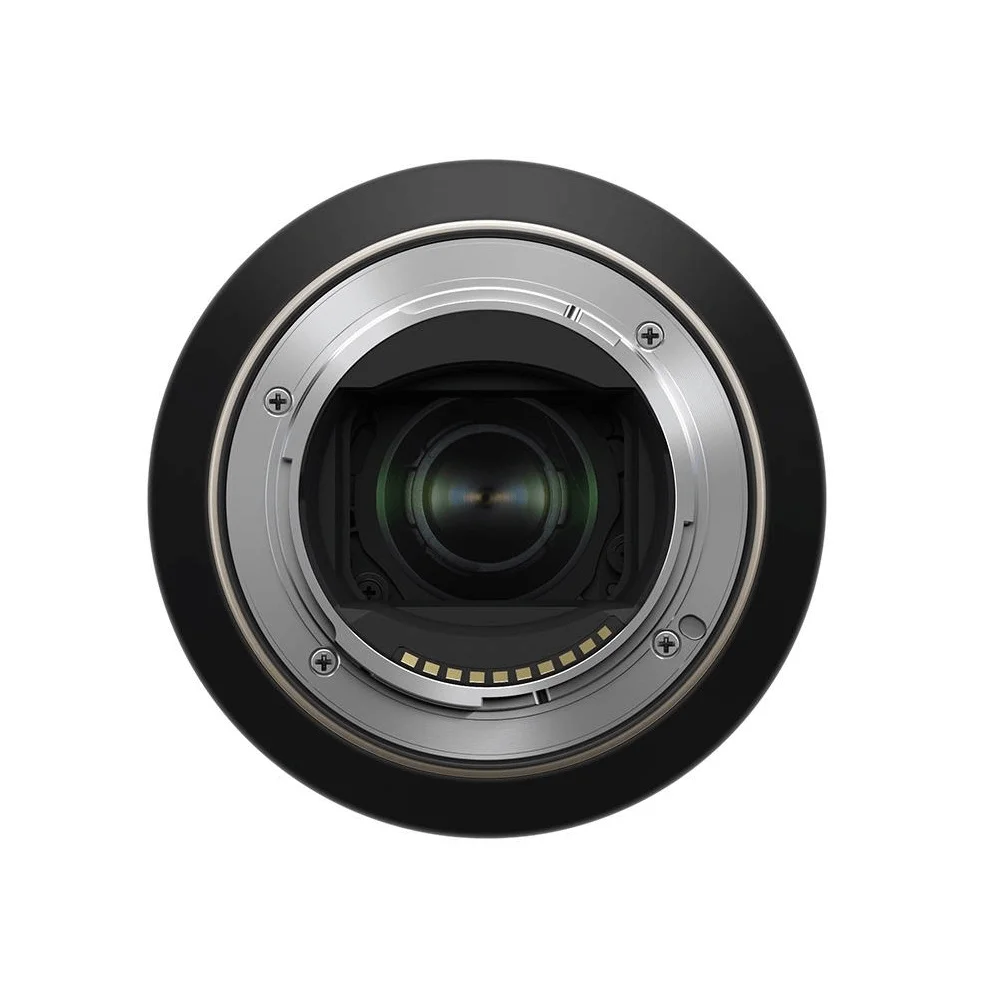 Lente Tamron 70300mm F4563 Di III RXD EMount KaBuM