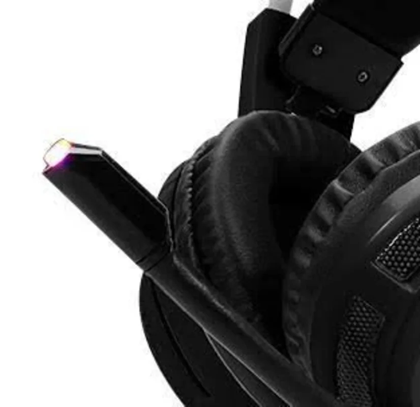Fone De Ouvido Kwg Headset Gamer Usb Rgb Taurus P1 Preto. Fone De Ouvido Kwg Headset Gamer Usb Rgb Taurus P1 Preto.