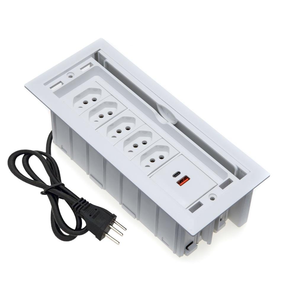 Imagem 1 de 2 do produto Caixa De Tomada, 7 Blocos, 5 Tomadas 10a, 2 Usb 9.0a, 1 Tipo C