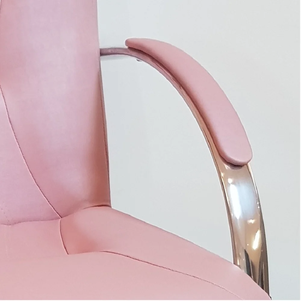 Imagem 3 de 3 do produto Cadeira Ergodecor Giratória Escritório Day Presidente Rosê Gold Relax Base Preta C/ Rodizio, 100% Nacional