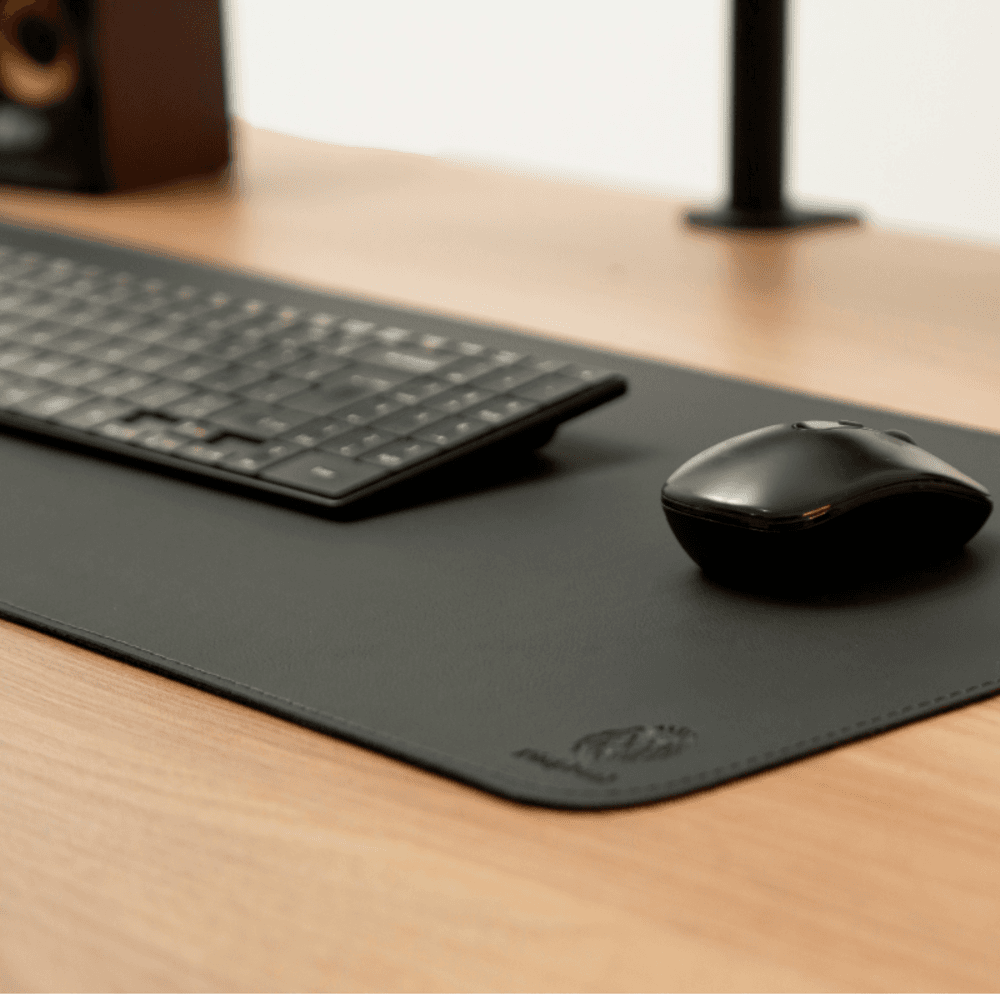 Imagem 4 de 5 do produto Mouse Pad Desk Pad Work Couro Ecológico - Kingpad, 60x30cm - Preto