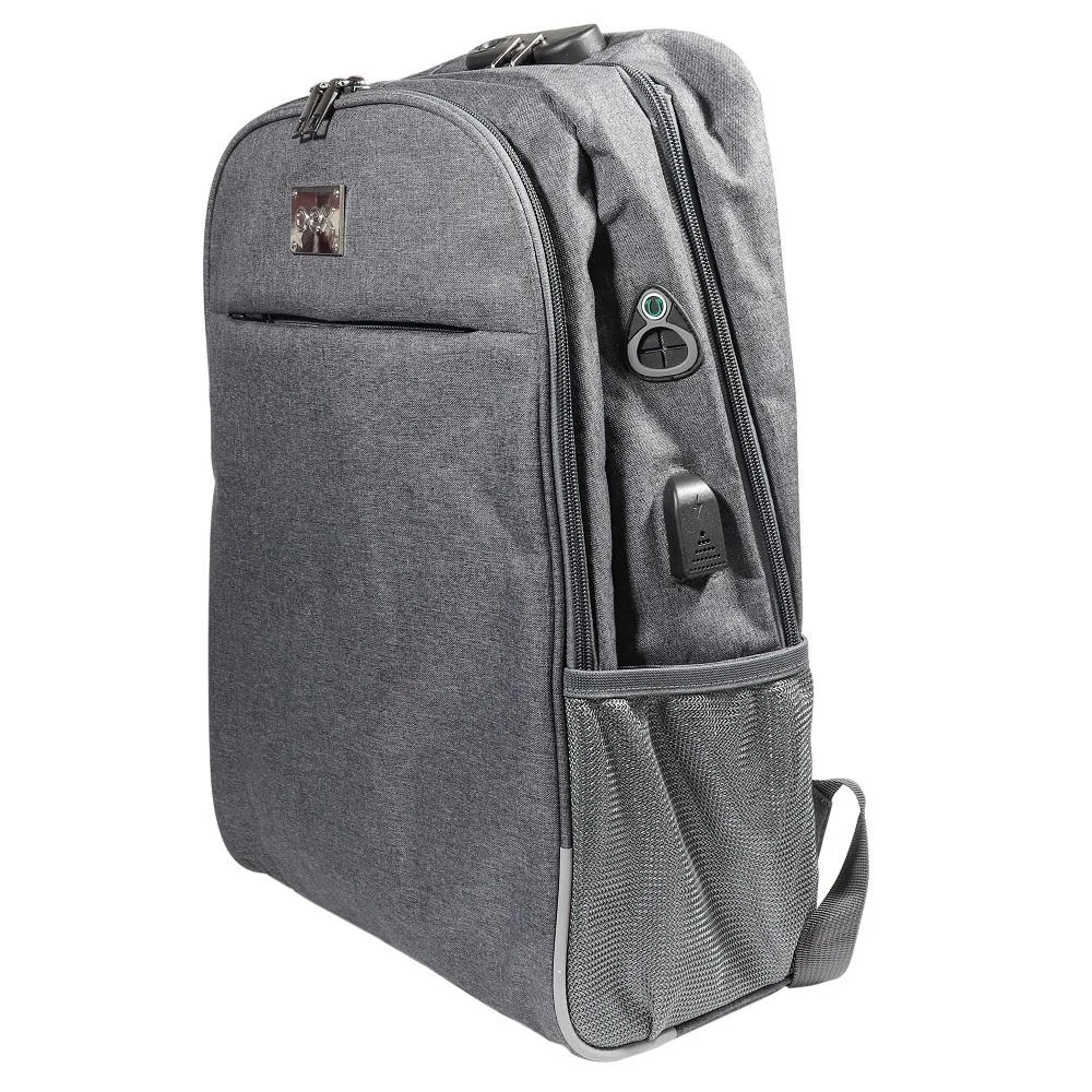 Imagem 2 de 5 do produto Mochila Oex Para Notebook 15.6 Polegadas, Safety Bk108, Com Entrada Usb E Trava Codificada, Cinza