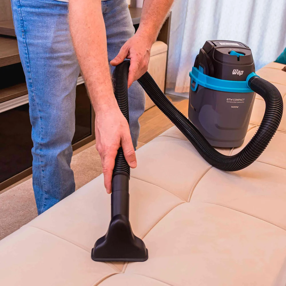 Imagem 2 de 5 do produto Aspirador Pó E Água Wap Gtw Compact, Portátil, 127v - Fw009439