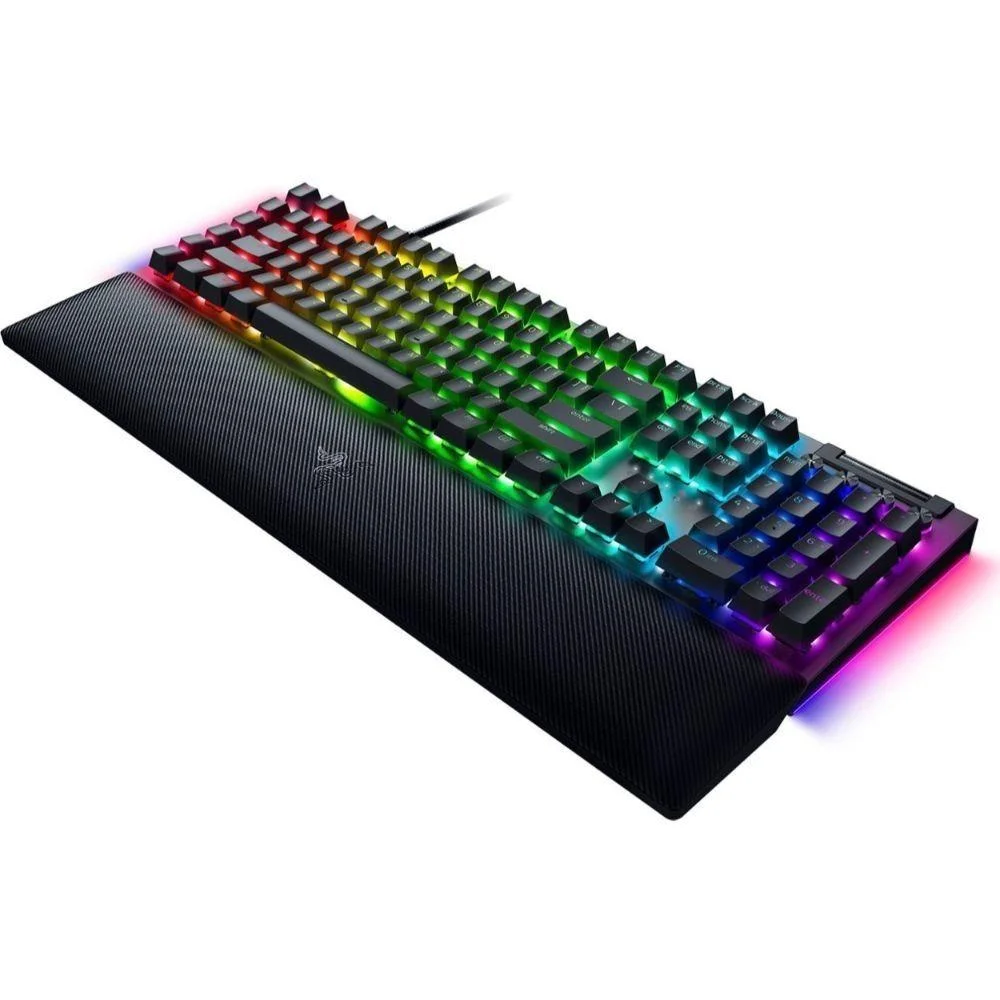 Imagem 3 de 5 do produto Teclado Razer Blackwidow V4, Switch Green, Layout Us, Preto