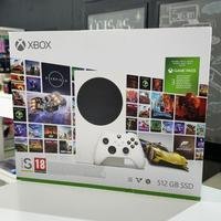 Console-Microsoft-Xbox-Series-